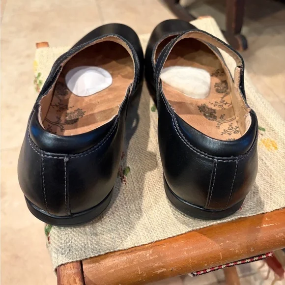 Taos chorus black leather Mary Jane style shoes comfort quality $170 sz 9 - Picture 6 of 16